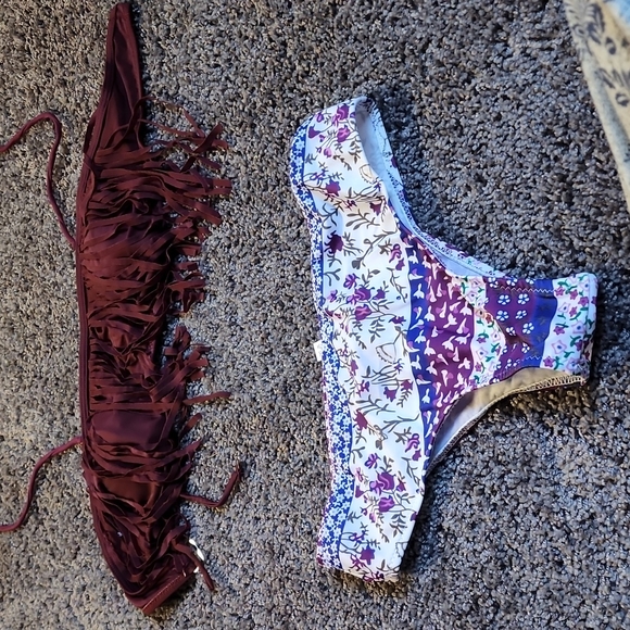 Bathing suit - Picture 1 of 1